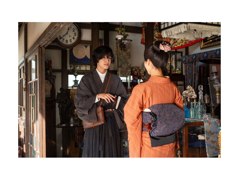 佐野晶哉、見上愛「風、薫る」第12話（C）NHK