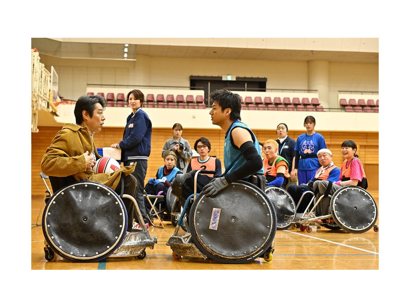 堤真一、山田裕貴「ＧＩＦＴ」第1話（C）TBS