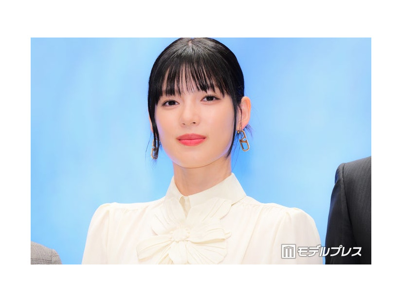 「刑事、ふりだしに戻る」記者会見に出席した石井杏奈（C）モデルプレス