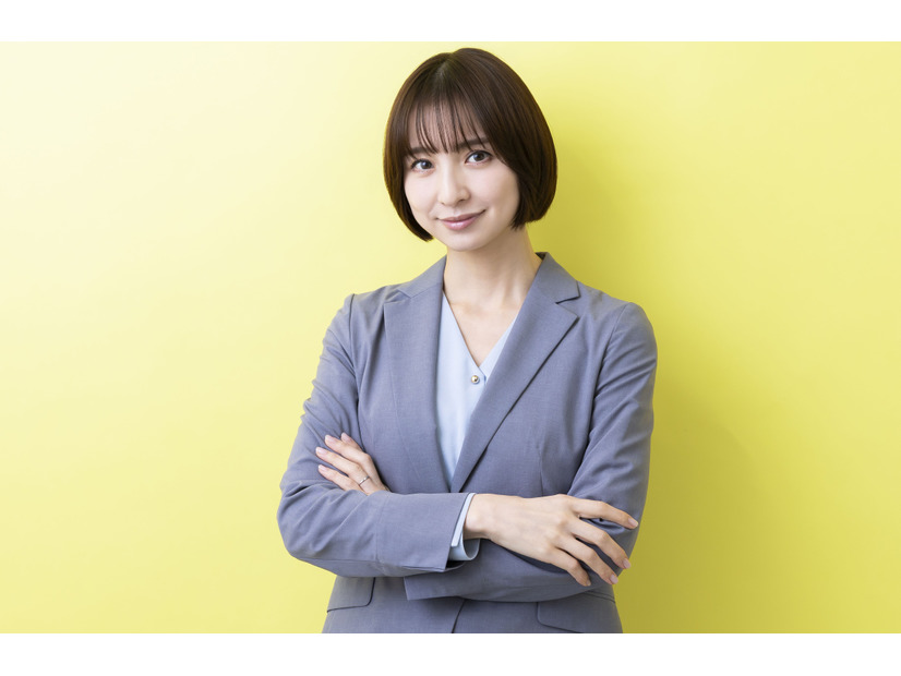 40歳になった篠田麻里子が振り返る、AKB20周年ライブで起こった「思わぬ悲劇」とは？「止まると終わってしまうような気がして怖かった」20代30代をがむしゃらに駆け抜けた彼女が今思うこと【インタビュー】