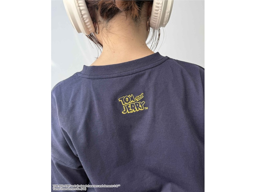 アクリルキーホルダー付　トムとジェリーTシャツ　￥2,450（税込価格 ￥2,695)