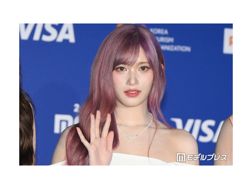 イソ（C）モデルプレス