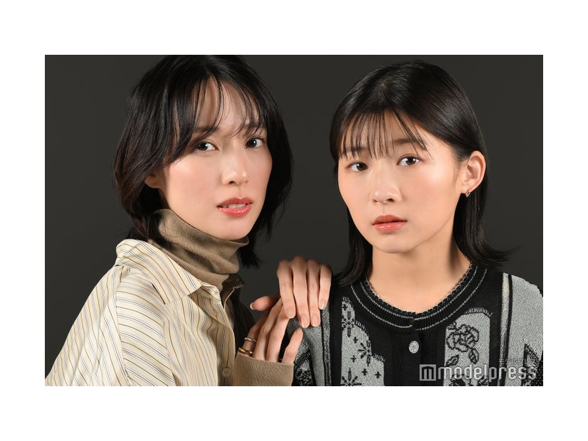 モデルプレスのインタビューに応じた戸田恵梨香、伊藤沙莉（C）モデルプレス