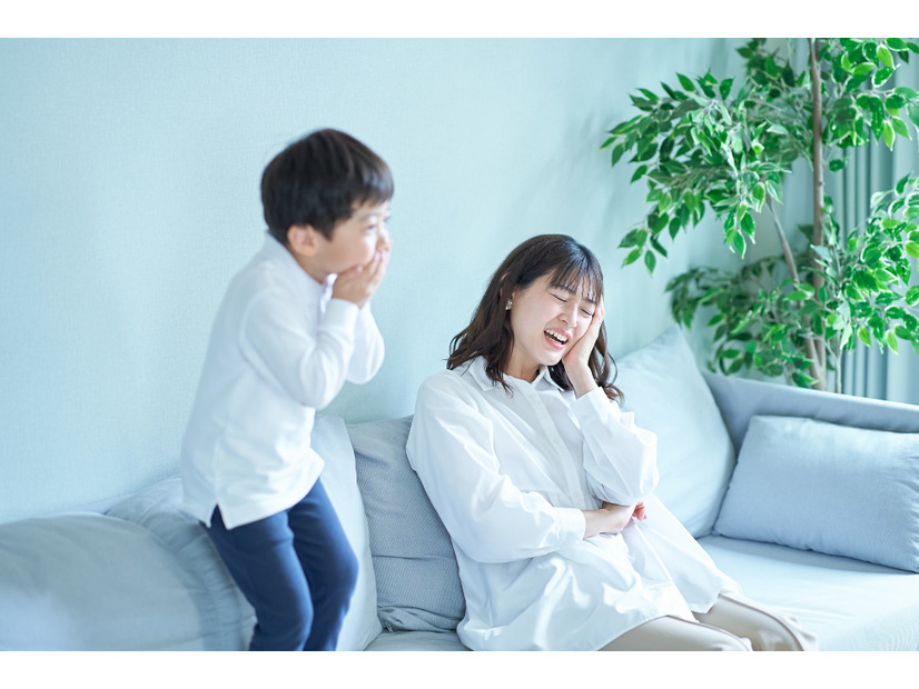 母親になって4年、「現実を突きつけられた…」。好きを仕事にしていた35歳女性が、泣く泣く専業主婦になった理由