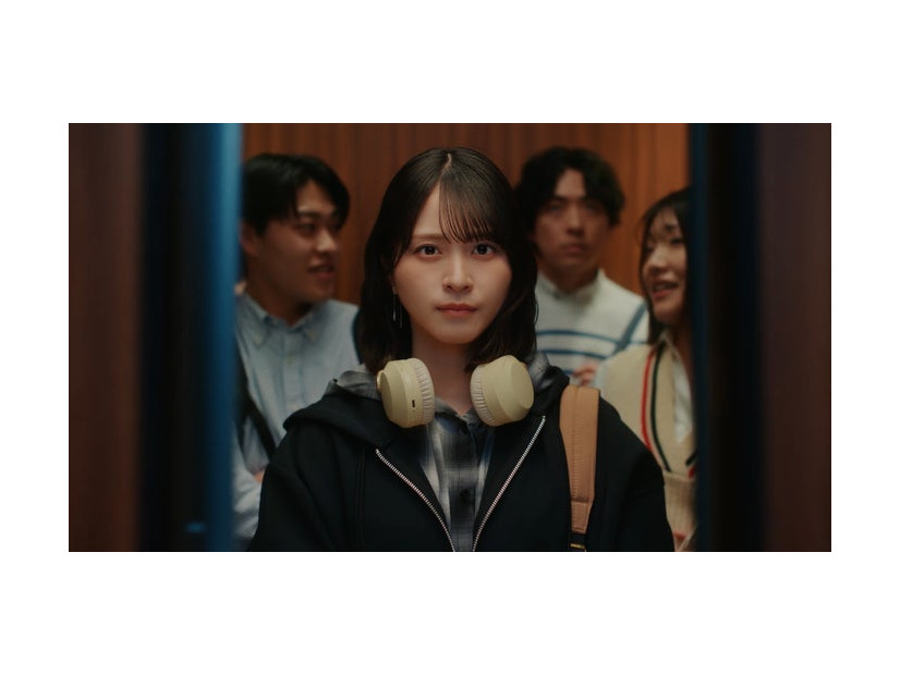 佐々木舞香／新CM「普通のマックじゃ物足んねえ。」篇より（提供写真）