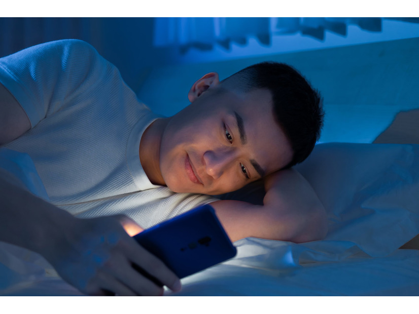 男性が「思わずデレちゃう」休みの日に届くと嬉しい「ひとこと」LINEとは【GWベストセレクション】