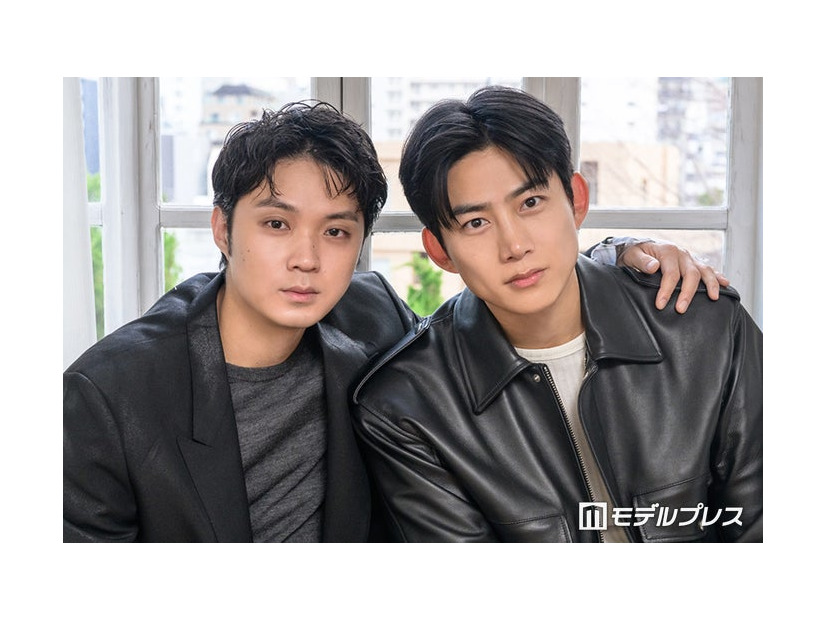 磯村勇斗、オク・テギョン（C）モデルプレス