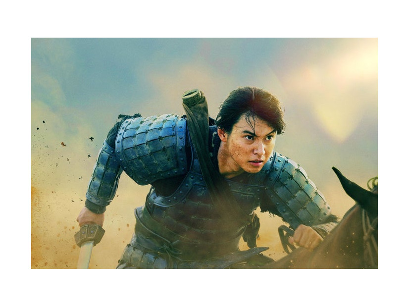 山崎賢人（C）原泰久／集英社（C）2026映画「キングダム」製作委員会