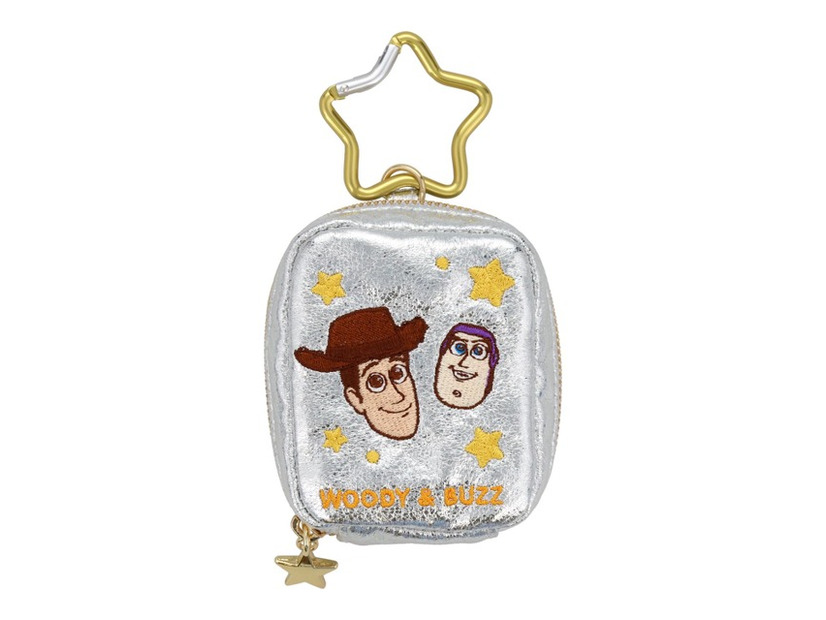 DNカラビナ付きミニポーチ　各2,640円（税込）© Disney/Pixar