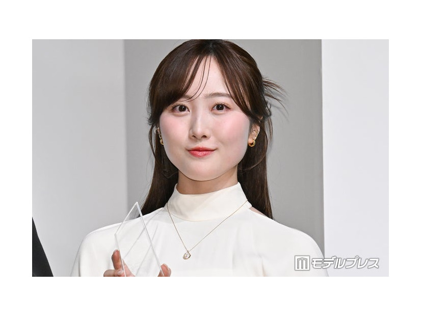 「素まつげビューティーアイコン20代部門」に選出された本田望結（C）モデルプレス