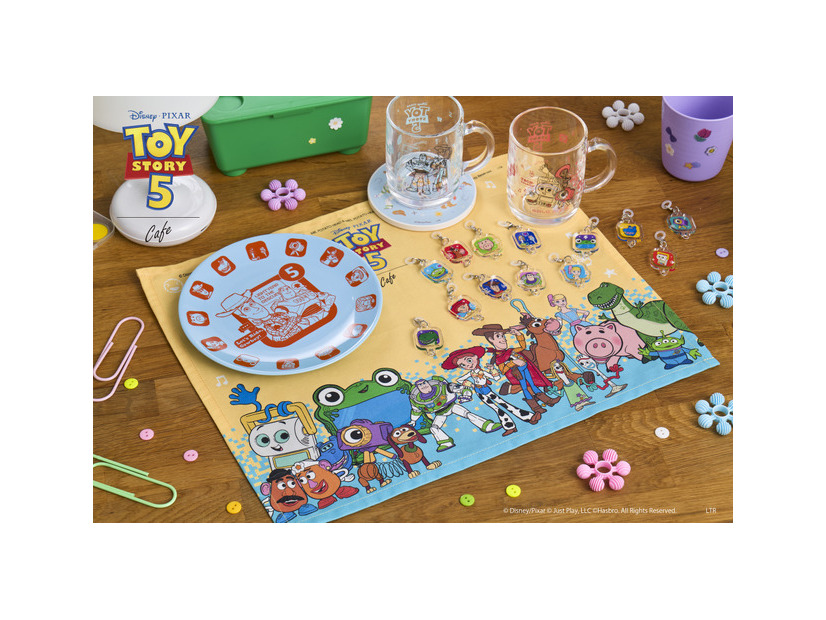 スーベニア© Disney/Pixar