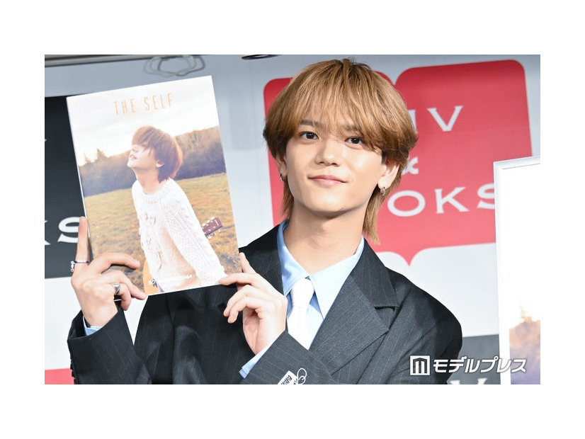 2nd写真集「THE SELF」刊行記念イベントを開催した中島颯太（C）モデルプレス