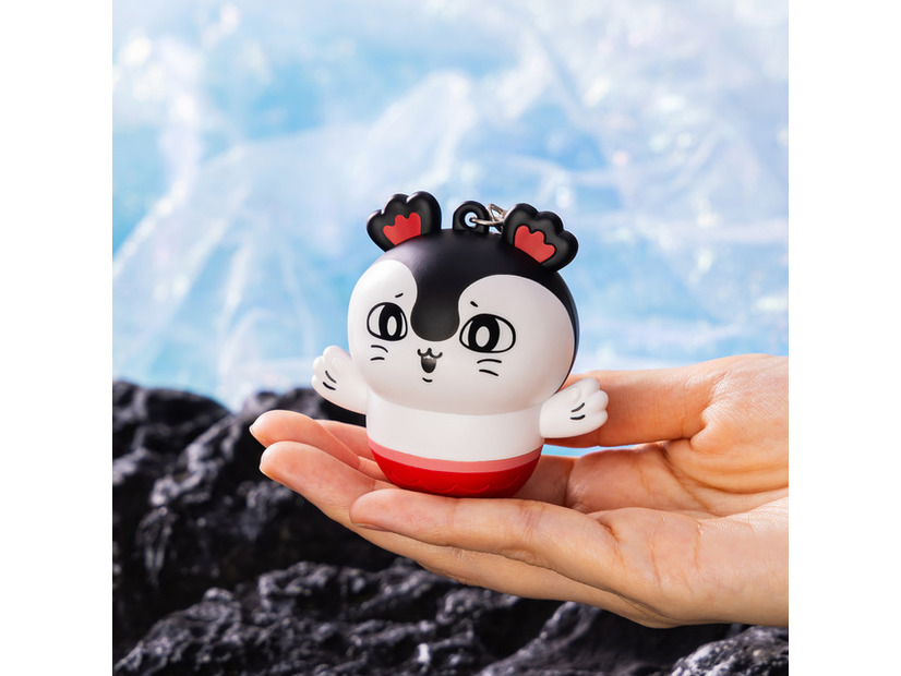 セイレーン光るキーホルダー 1,320円　※7月24日販売開始