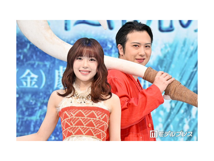 映画「モアナと伝説の海」スペシャルイベントに出席したTSUZUMI、尾上松也（C）モデルプレス