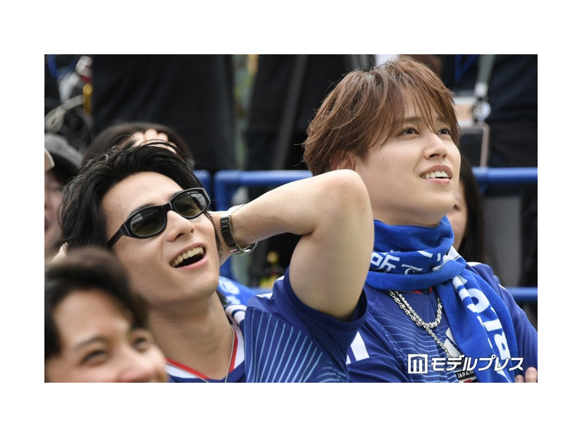 試合への熱狂が全身から溢れ出る西洸人、静かに噛みしめる白岩瑠姫（C）モデルプレス