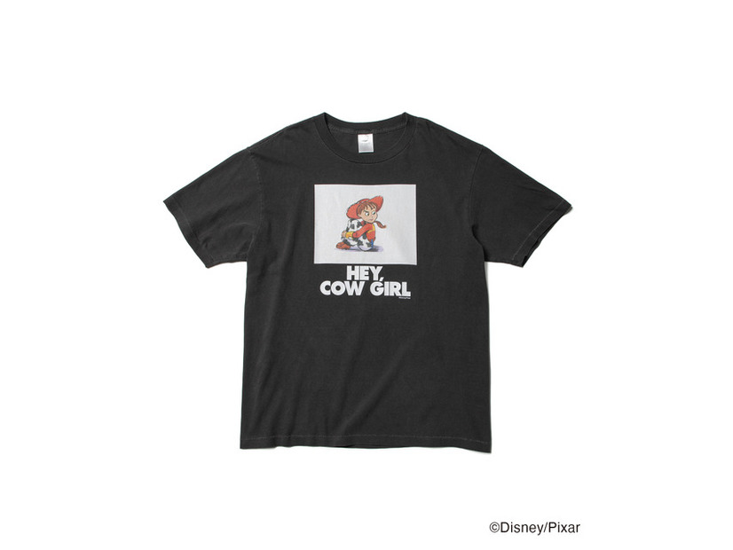 【トイ・ストーリー】ラフスケッチTシャツ：5,720円（税込）※「ジェシー」ver.