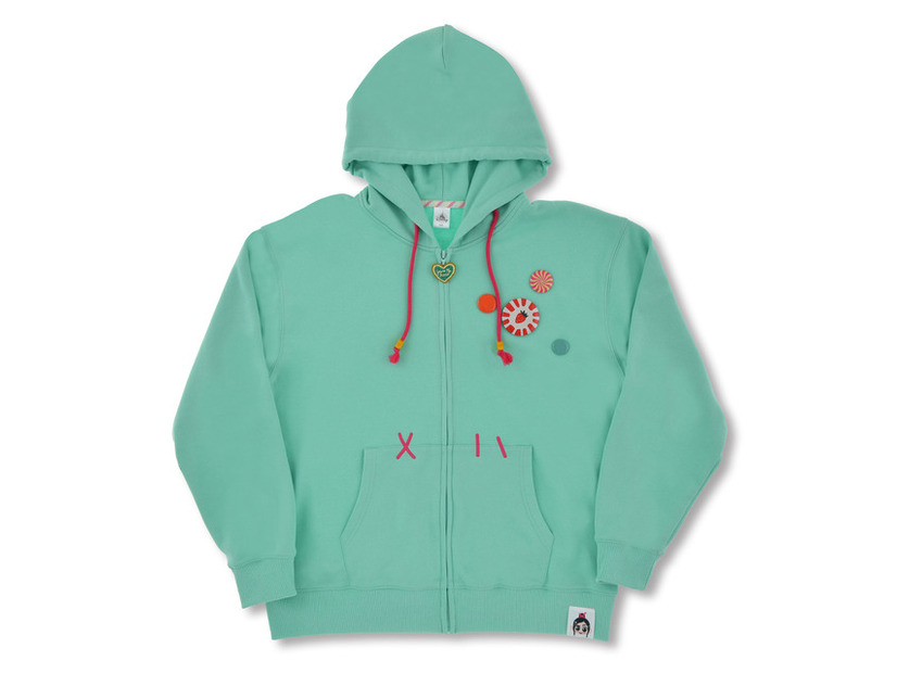 長袖パーカー 7,900円