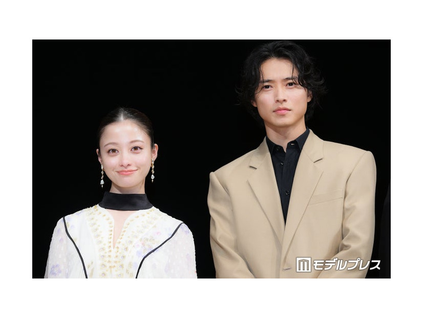 「キングダム」シネマコンサートスペシャルトークセッションに出席した橋本環奈、山崎賢人（C）モデルプレス