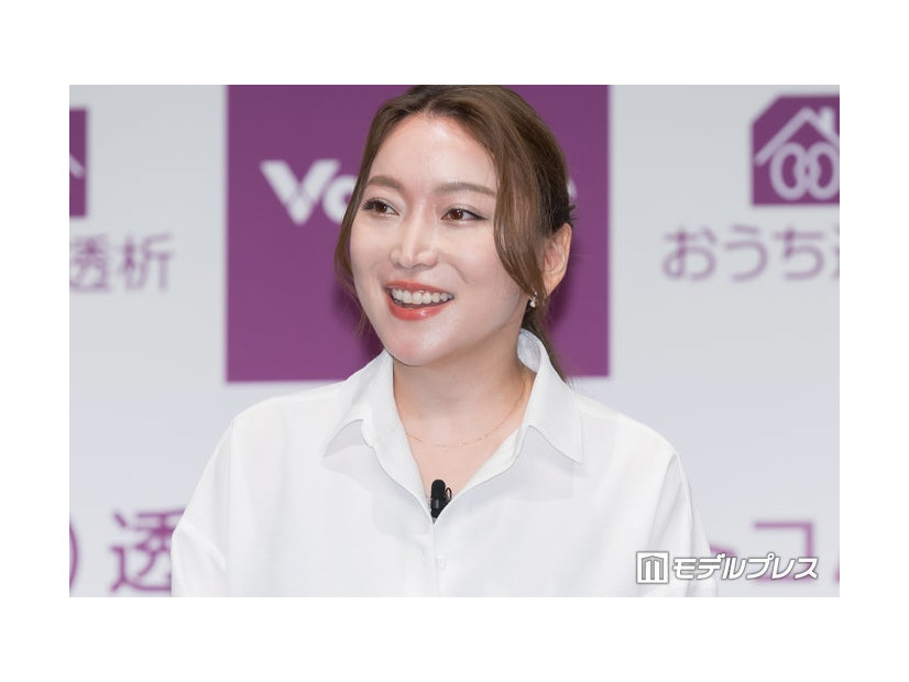 加藤綾菜（C）モデルプレス
