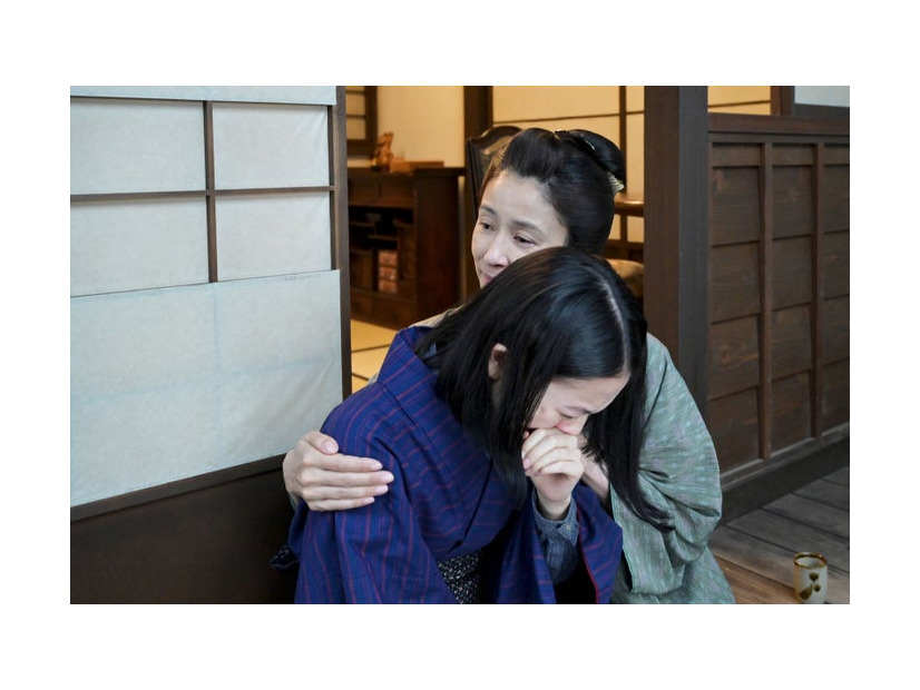 上坂樹里、水野美紀「風、薫る」第85話（C）NHK