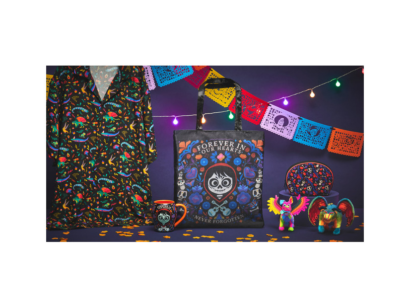 『リメンバー・ミー』新コレクション © Disney/Pixar