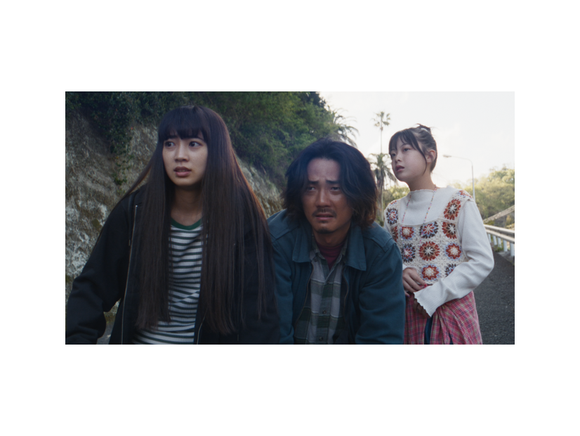 『見えない娘 THE INVISIBLES』