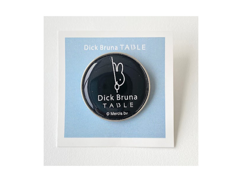 Dick Bruna TABLE ロゴピンズ：1個　￥1,210（税込み）