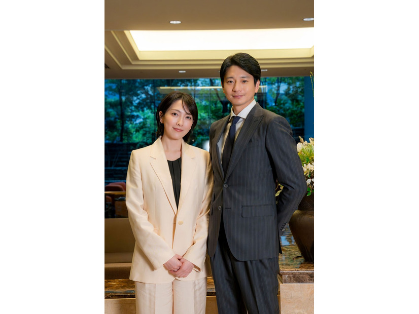 知英、向井理／「連続ドラマW　MR -医薬情報担当者-」WOWOWにて10月4日（日）スタート 毎週日曜午後10：00放送・配信（全5話）〔第1話無料放送・配信〕WOWOWプライム　WOWOWオンデマンド