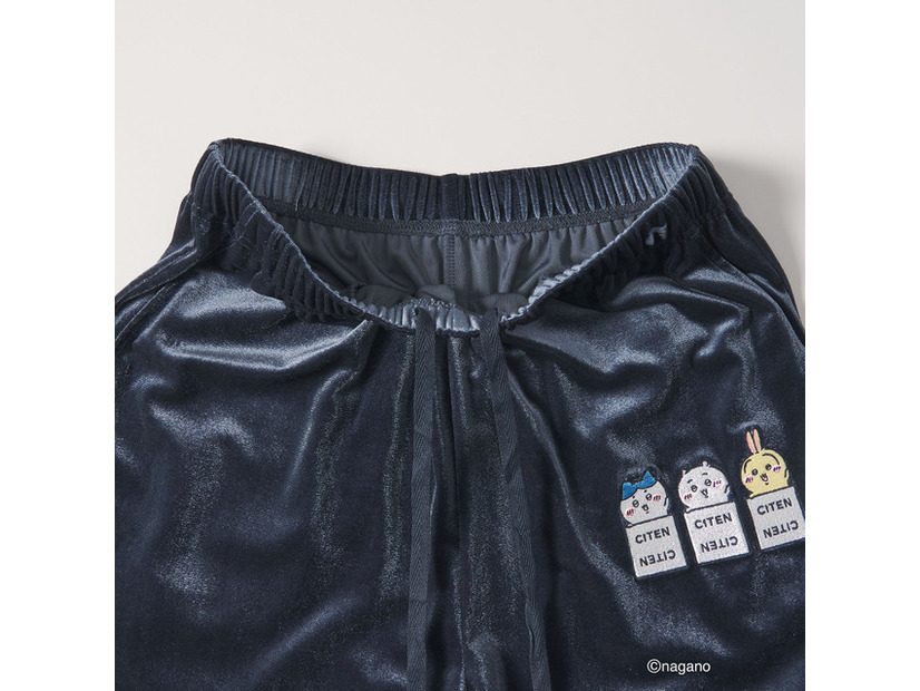 ちいかわ CITEN ベロアルームウェア価格：8,910円（税込）©nagano