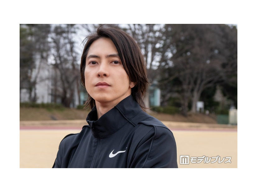 インタビューに応じた山下智久（C）モデルプレス