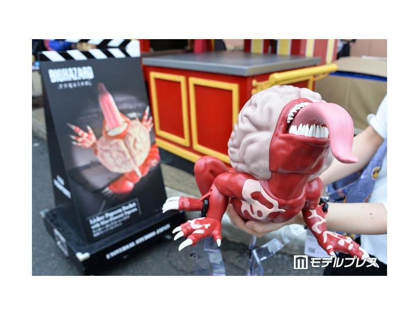 リッカー・ポップコーンバケツ（C）モデルプレス