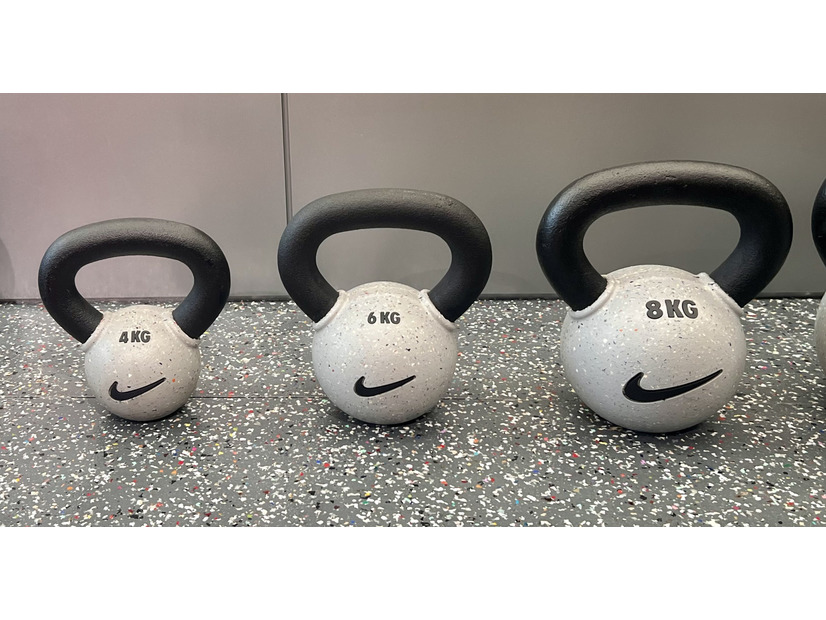 ビジュよし！宅トレのモチベが上がるNike Strength。ふわっと「筋トレしたいな～」って思う人、ギアから入るも手！