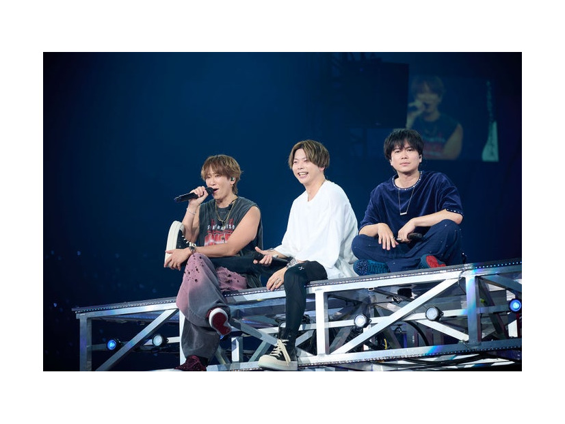 （左から）小山慶一郎、増田貴久、加藤シゲアキ／NEWS（提供写真）