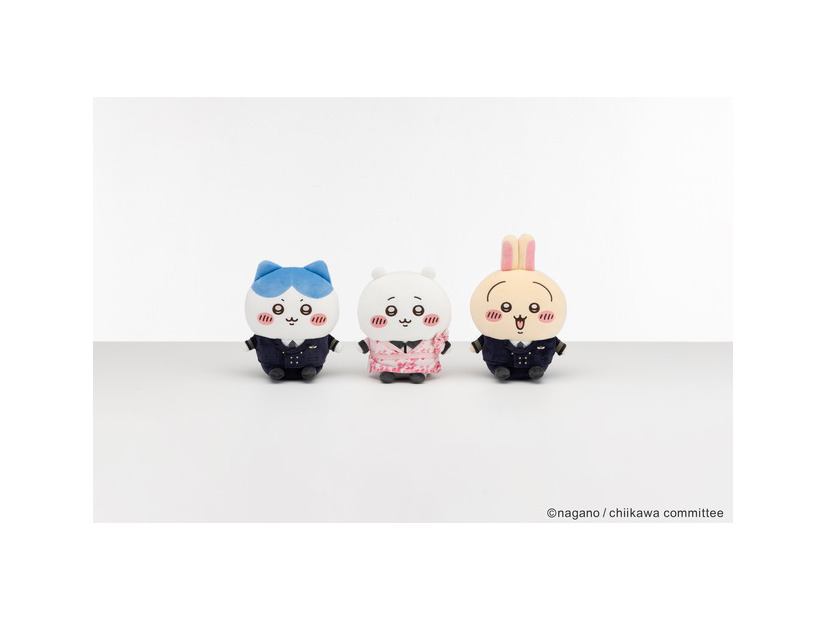 ＜ちいかわ×ANA＞ぬいぐるみ／各2,800円（税別）