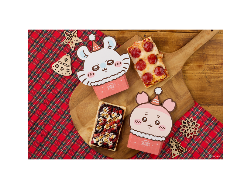 モモンガと古本屋のワンハンドピザ各1,600円　「ちいかわクリスマスマーケット」
