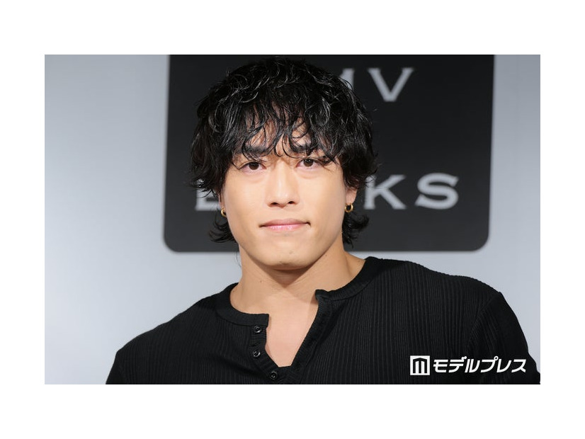 ファースト写真集『1000%』取材会に出席した中務裕太（C）モデルプレス