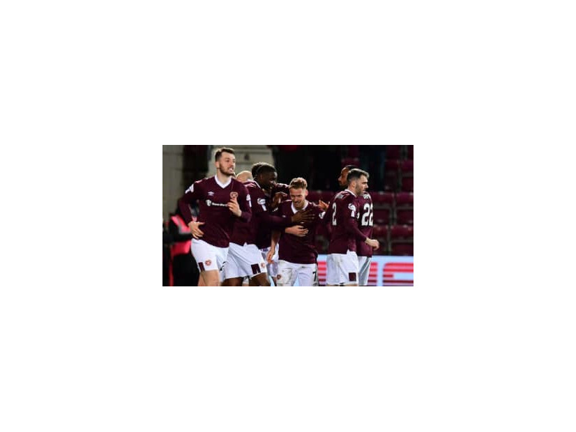 食野亮太郎のハーツ、新型コロナで「全員50％給与カット」に