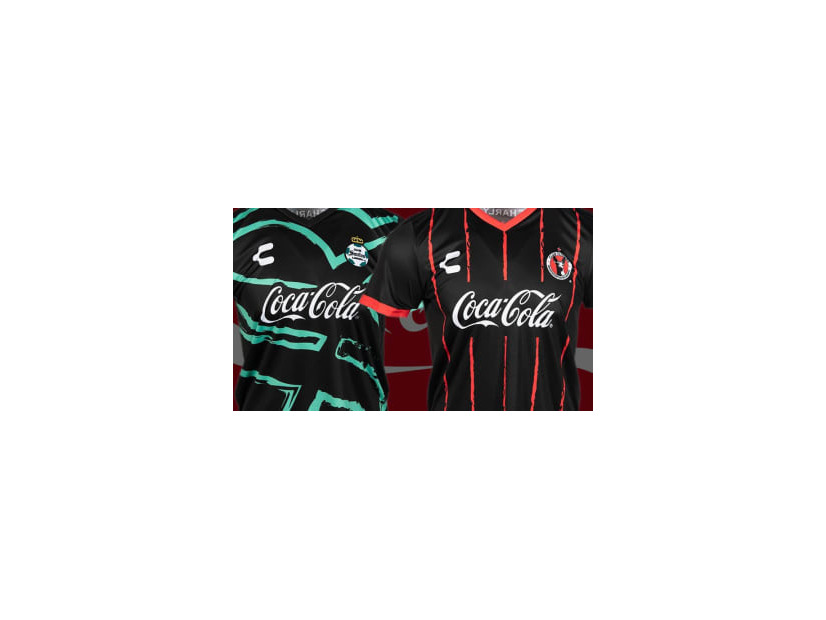 全部コカ・コーラ！CHARLYとメキシコチームの「美味しいコラボ」が実現