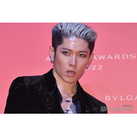 MIYAVI、長女の写真公開「スタイル良い」「遺伝子最強」と反響