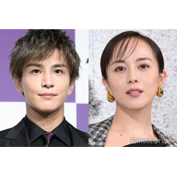 「フォレスト」比嘉愛未＆岩田剛典、話題の洗面所バックハグシーンメイキング公開「照れる」「反則」と悶絶の声