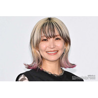 LiSA、デビュー5000日を人気K-POPアイドルが祝福＆2ショット披露「可愛すぎる」「ケーキの言葉が素敵」の声