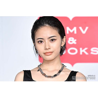 「御上先生」で話題・安斉星来、8cmカットで久々ショートに「可愛いしかっこいい」「似合ってる」の声