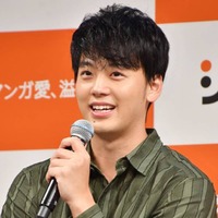 竹内涼真、妹・たけうちほのかとの笑顔SHOTにファンほっこり「本当に仲良し」「楽しそう」