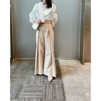 ハイウエストパンツで脚長見え！きれいめカジュアルの王道バランス【40代の毎日コーデ】