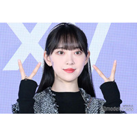 堀未央奈、大胆肩出し＆美脚際立つコーデ「センス抜群」「憧れのスタイル」の声