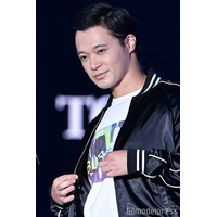 「ラヴィット！」出演人気芸人、“妻をお姫様抱っこ”ウエディングフォト話題 かが屋・加賀が撮影
