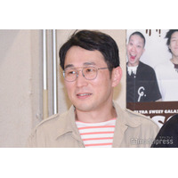 シソンヌじろう「友達」芸能人のグッズTシャツ着用で外出「レア物ですごい」「愛強すぎる」の声