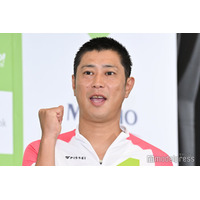 パンサー尾形、娘と30分間“投げキッス”し合う 妻がビデオ通話の写真公開「帰ったら一緒に寝るんだからやめてー！！！笑」