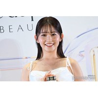 久間田琳加、純白キャミドレスで素肌輝く アクション初挑戦を回顧「不安な気持ちで挑んで…」【クレ・ド・ポー ボーテ】