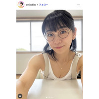 10年ぶりグラビア話題の時東ぁみ、膝上ミニスカ×タンクトップ姿に視線集中「色気増した」「魅力的」